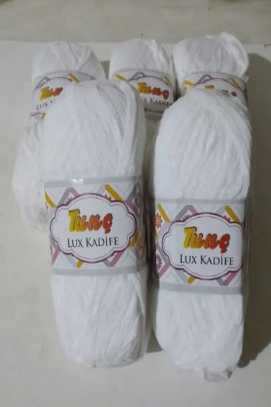 TUNÇ KADİFE İP 150 BEYAZ